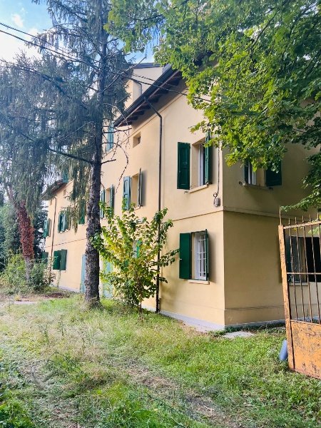 casa indipendente in vendita a Ravarino in zona Stuffione