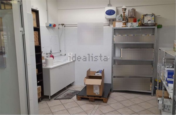 negozio in vendita a Ravarino in zona Rami