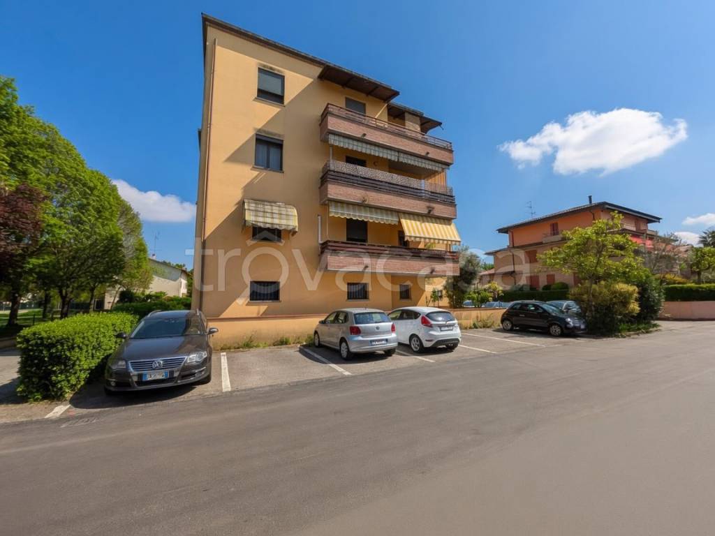 appartamento in vendita a Ravarino in zona Rami