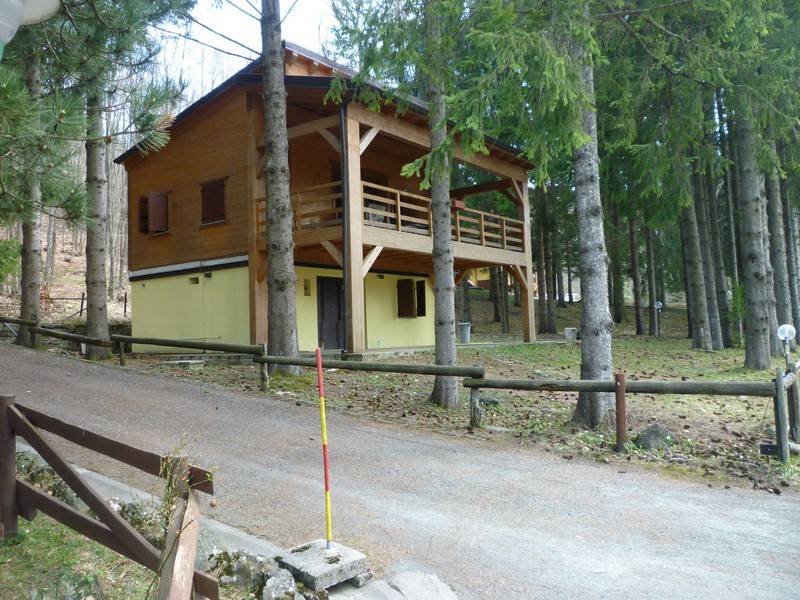 casa indipendente in vendita a Riolunato in zona Cento Croci