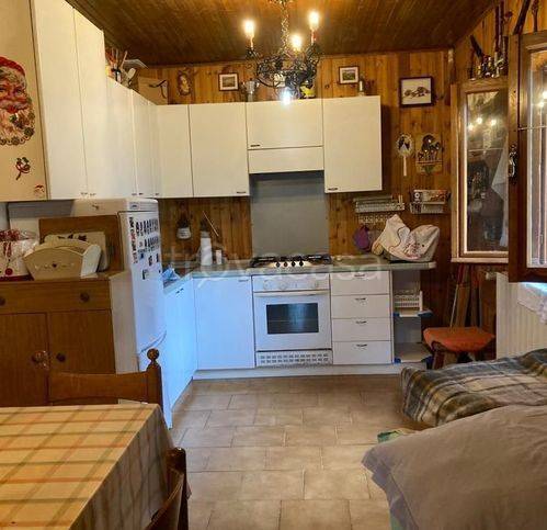 casa indipendente in vendita a Riolunato