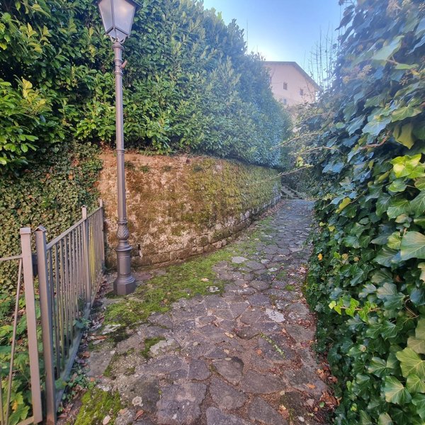 casa indipendente in vendita a Riolunato