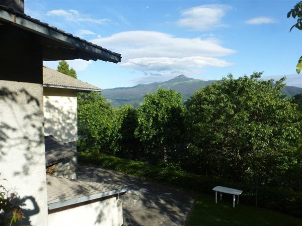casa semindipendente in vendita a Riolunato
