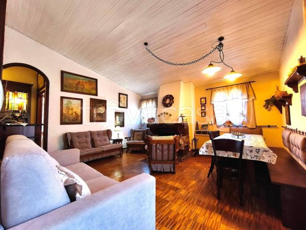 appartamento in vendita a Riolunato