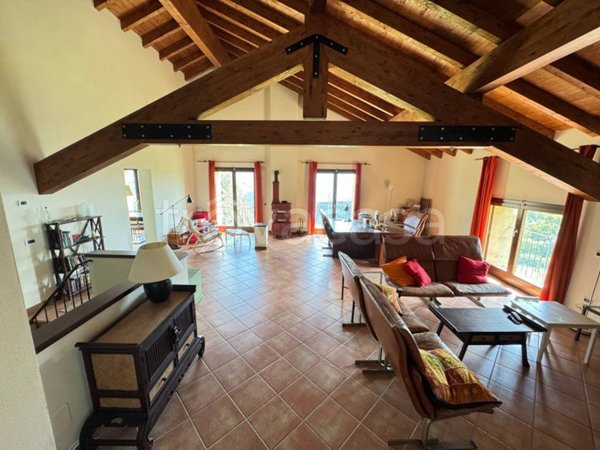 casa indipendente in vendita a Riolunato in zona Groppo