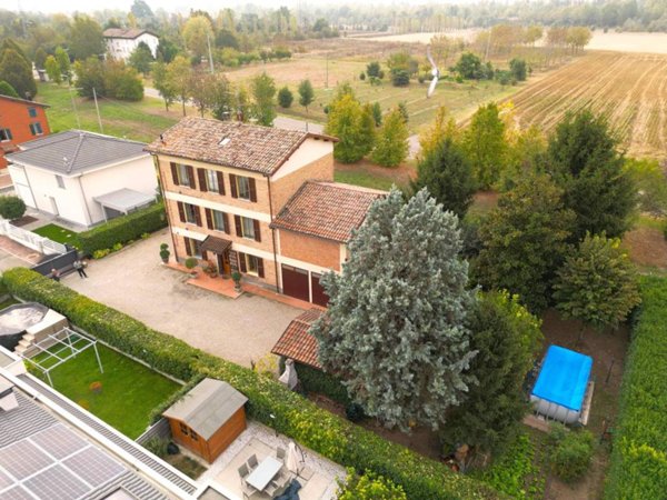 casa indipendente in vendita a San Cesario sul Panaro
