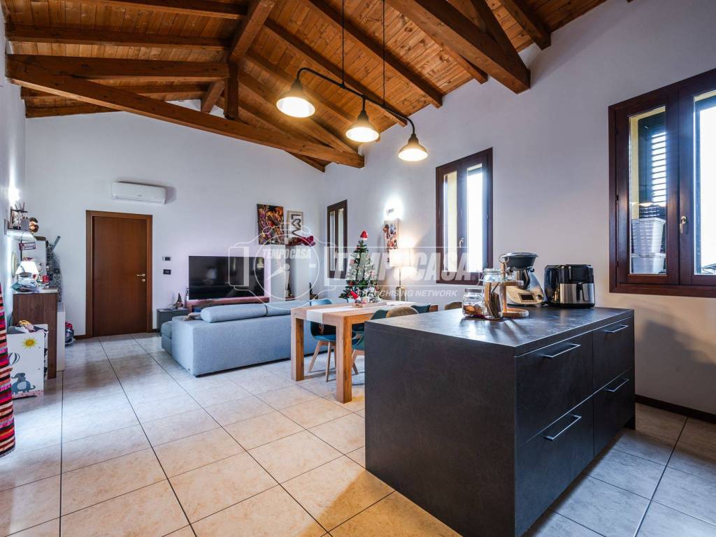 appartamento in vendita a San Cesario sul Panaro