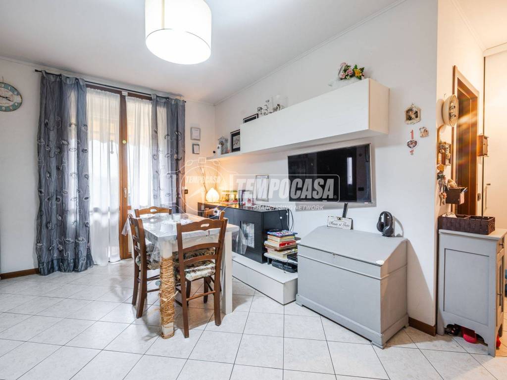 appartamento in vendita a San Cesario sul Panaro in zona Altolà