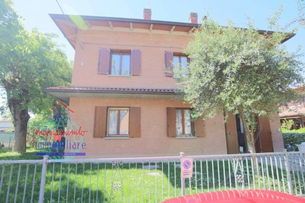 casa indipendente in vendita a San Cesario sul Panaro
