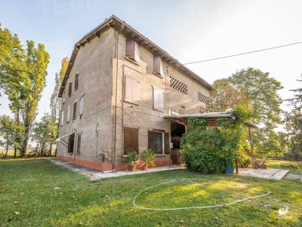 casa indipendente in vendita a San Cesario sul Panaro