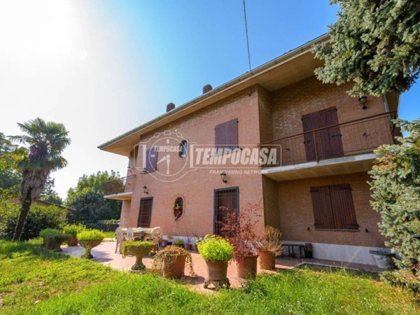 casa indipendente in vendita a San Cesario sul Panaro