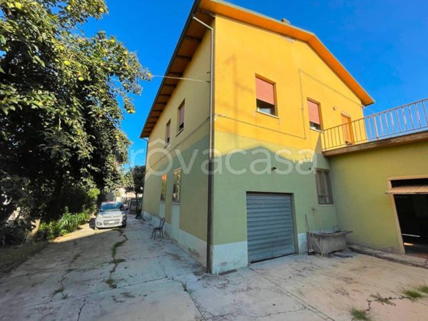 casa indipendente in vendita a San Cesario sul Panaro