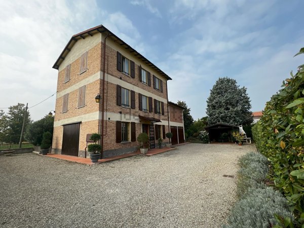 casa indipendente in vendita a San Cesario sul Panaro