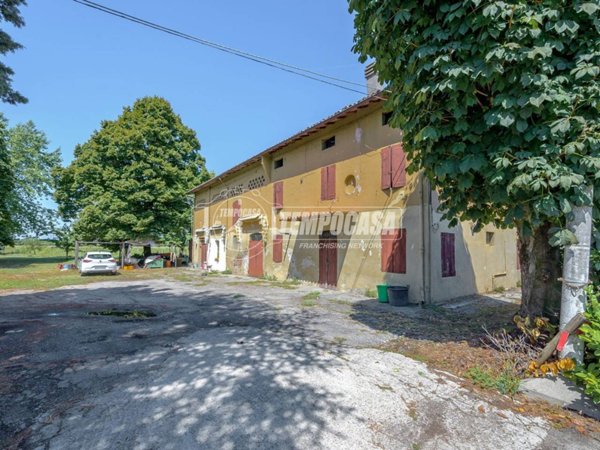 casa indipendente in vendita a San Cesario sul Panaro