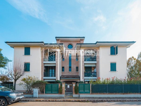 appartamento in vendita a San Cesario sul Panaro in zona Sant'Anna