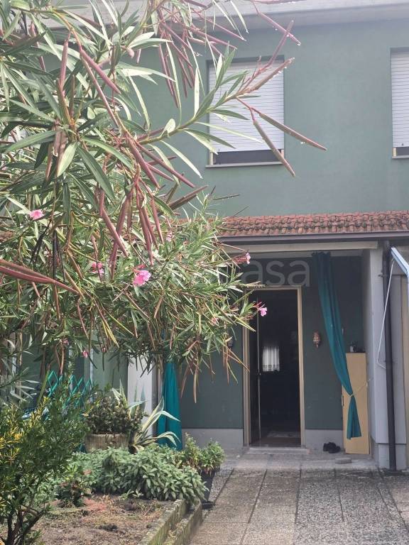 casa indipendente in vendita a San Cesario sul Panaro