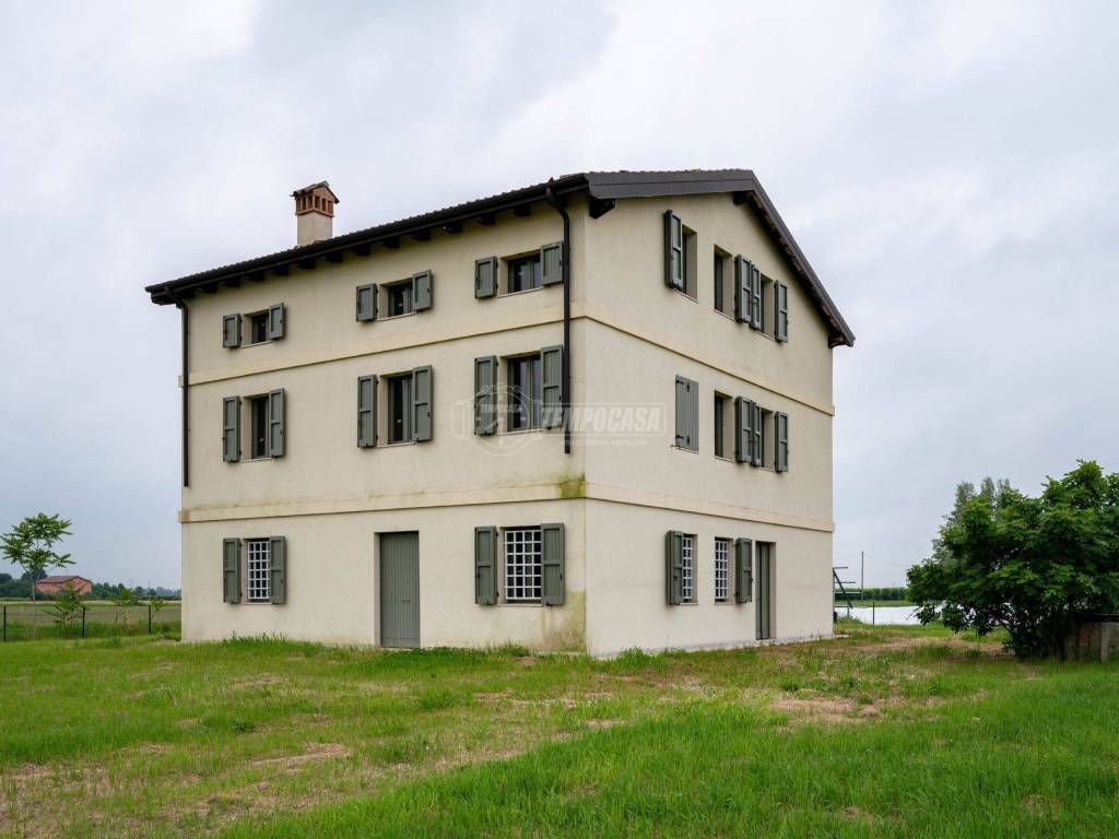 casa indipendente in vendita a San Felice sul Panaro