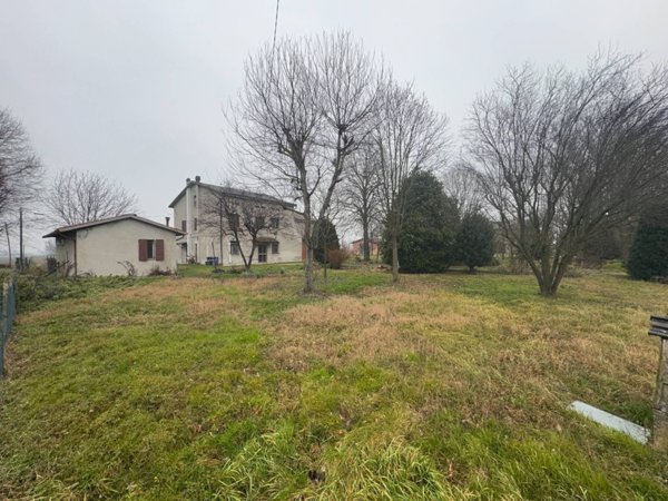 casa indipendente in vendita a San Felice sul Panaro
