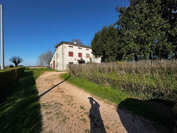 casa indipendente in vendita a San Felice sul Panaro