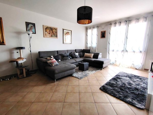 casa indipendente in vendita a San Felice sul Panaro in zona Pavignane