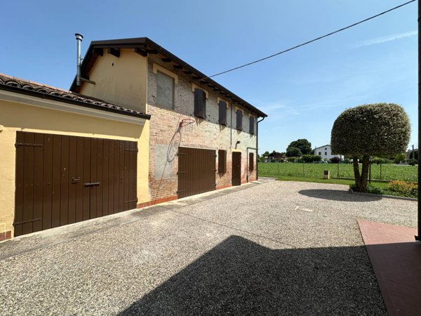 casa indipendente in vendita a San Felice sul Panaro