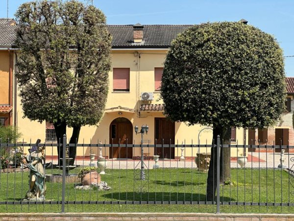 casa indipendente in vendita a San Felice sul Panaro