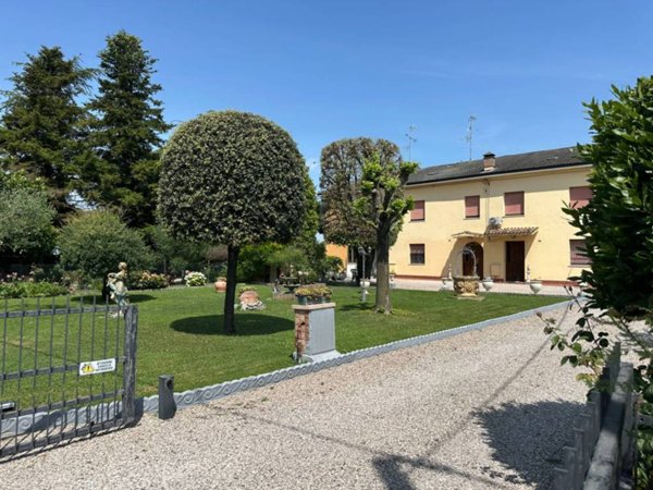 casa indipendente in vendita a San Felice sul Panaro