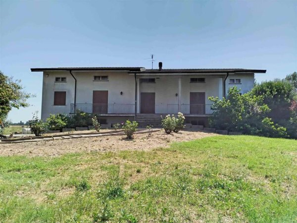 casa indipendente in vendita a San Felice sul Panaro