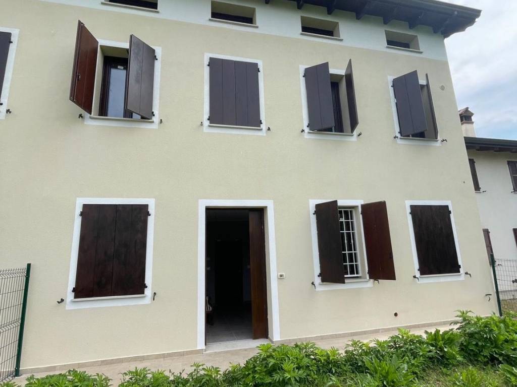 casa indipendente in vendita a San Felice sul Panaro