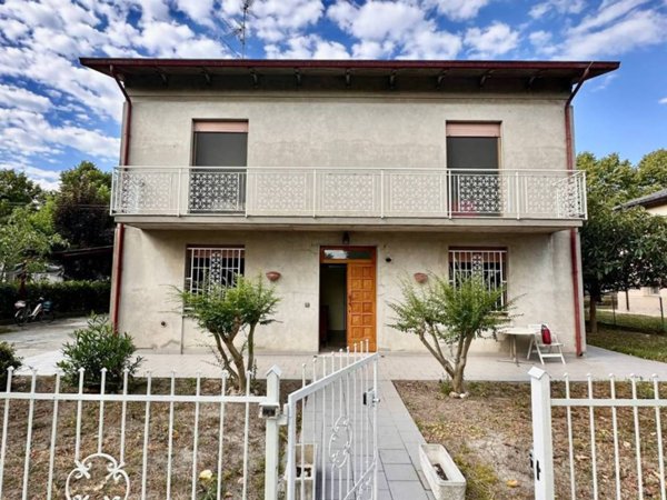 casa indipendente in vendita a San Felice sul Panaro