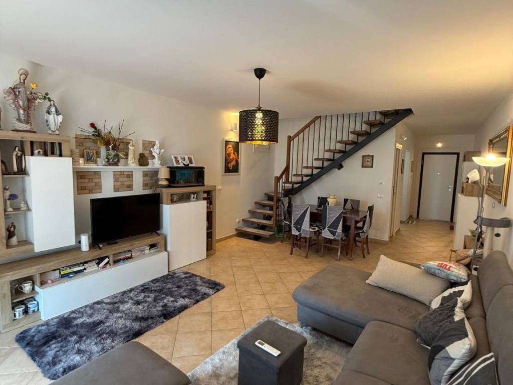 casa indipendente in vendita a San Felice sul Panaro in zona Pavignane