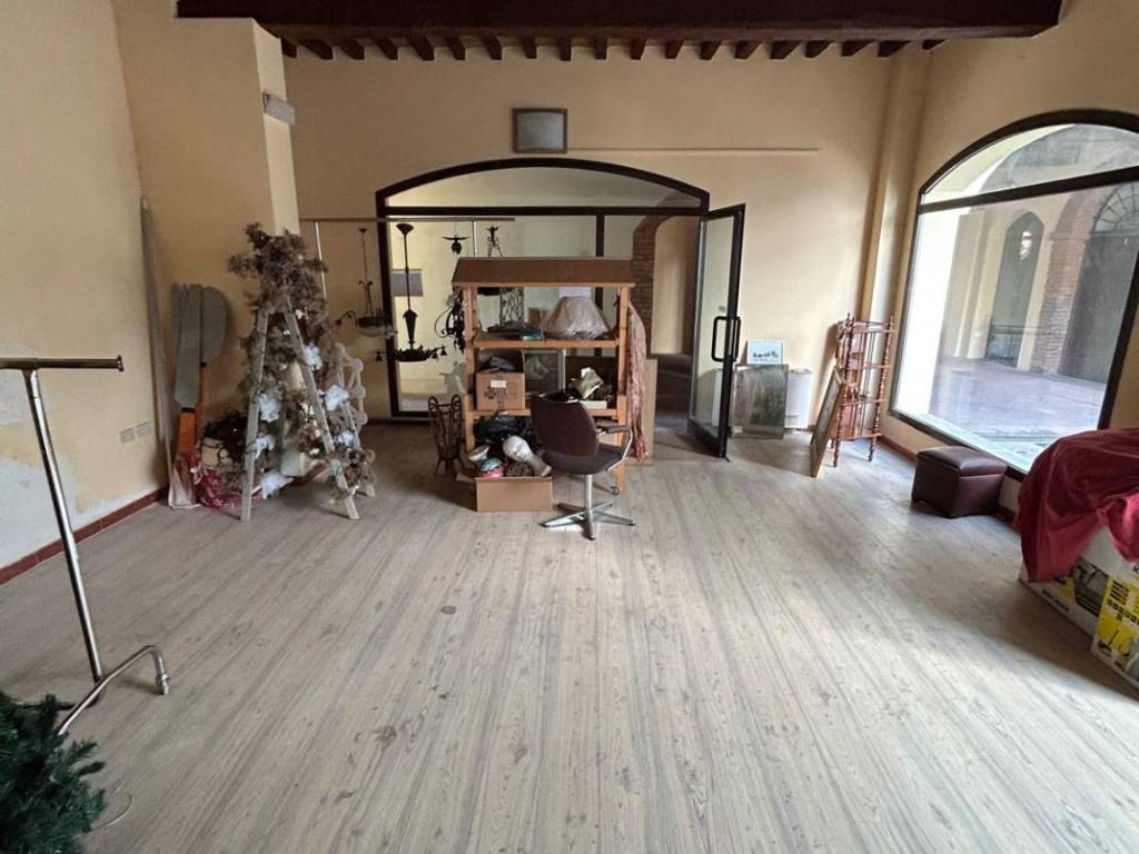 negozio in vendita a San Felice sul Panaro