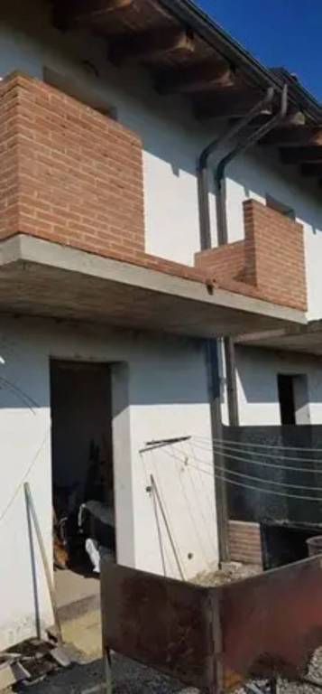 casa indipendente in vendita a San Felice sul Panaro in zona Dogaro