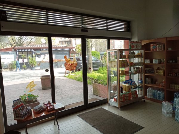 locale di sgombero in vendita a San Felice sul Panaro