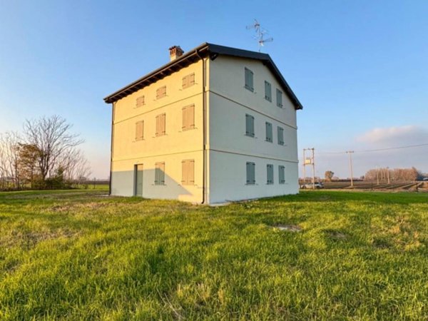 casa indipendente in vendita a San Felice sul Panaro