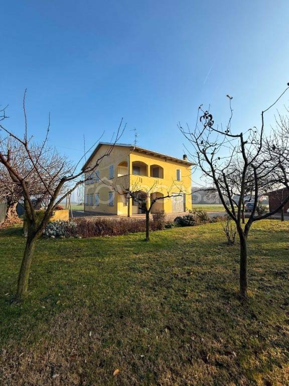 casa indipendente in vendita a San Felice sul Panaro
