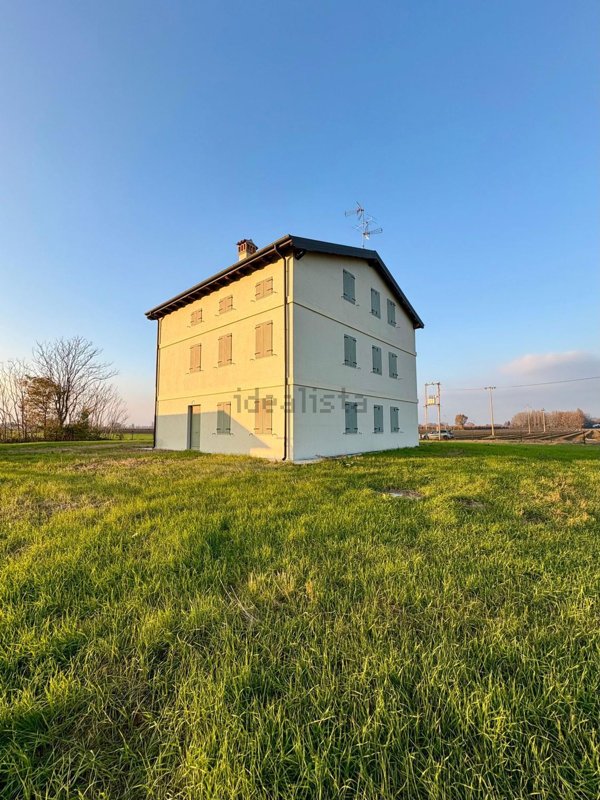 casa indipendente in vendita a San Felice sul Panaro