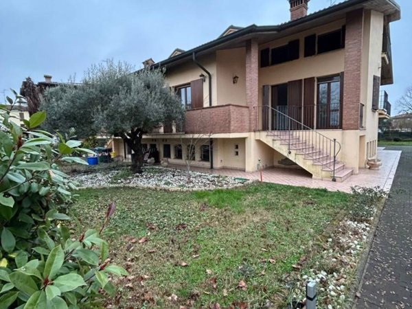 casa indipendente in vendita a San Felice sul Panaro