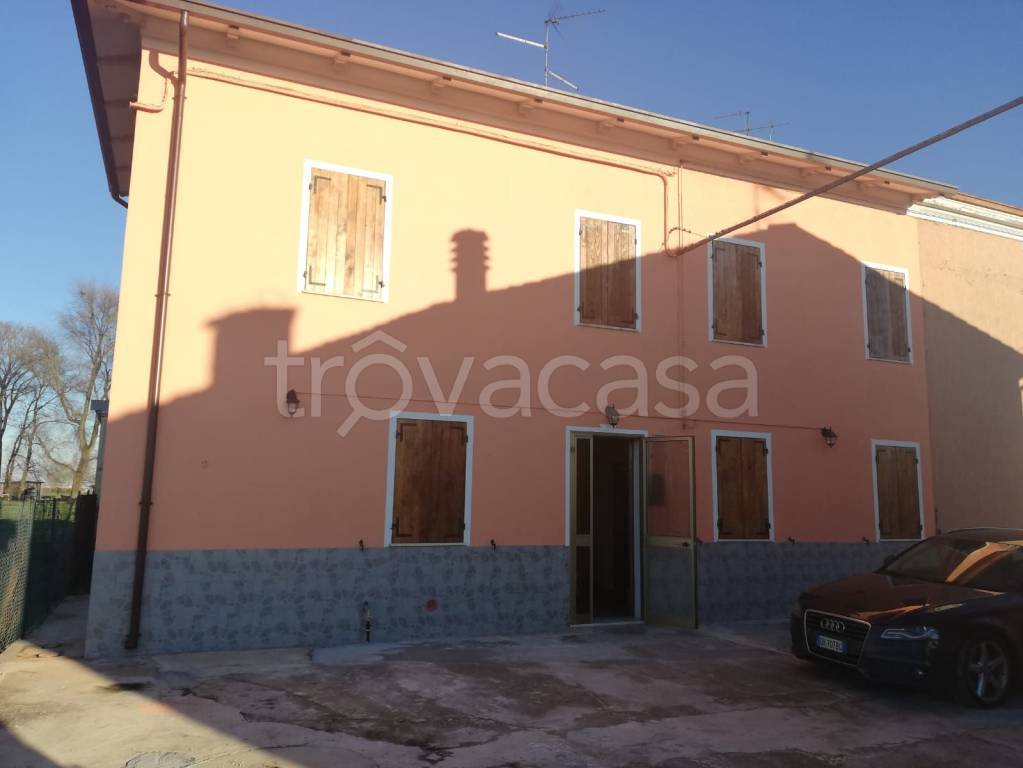 casa indipendente in vendita a San Felice sul Panaro in zona Dogaro