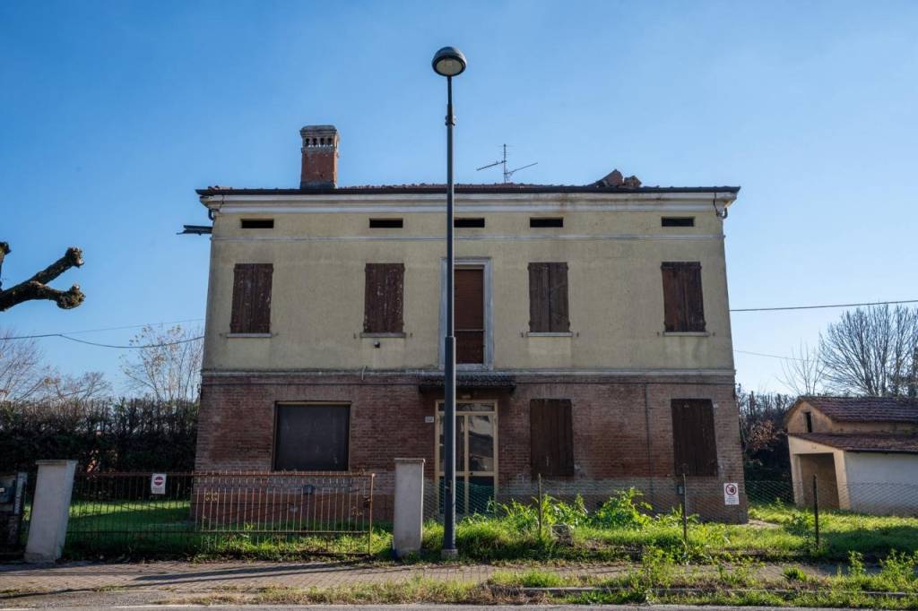 casa indipendente in vendita a San Felice sul Panaro