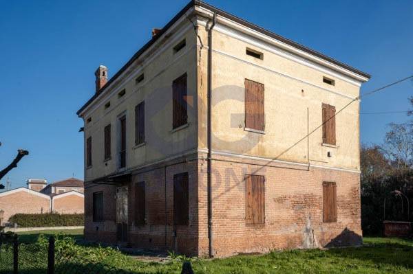 casa indipendente in vendita a San Felice sul Panaro