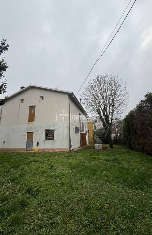 casa indipendente in vendita a San Felice sul Panaro