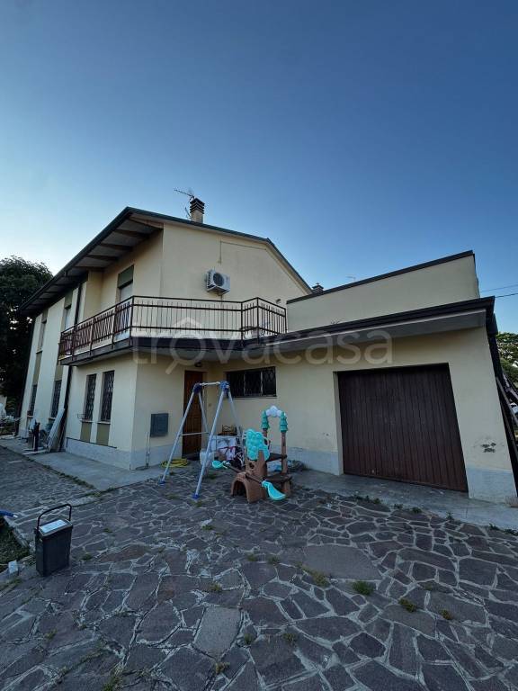 casa indipendente in vendita a San Felice sul Panaro
