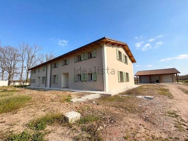 casa indipendente in vendita a San Felice sul Panaro