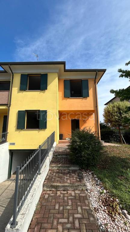 casa indipendente in vendita a San Felice sul Panaro