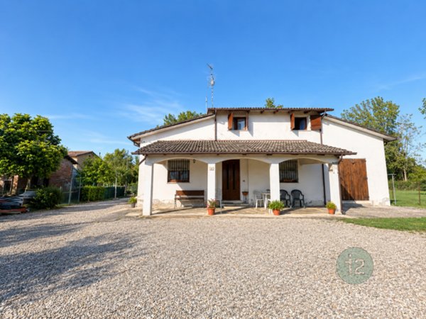 casa indipendente in vendita a San Felice sul Panaro in zona Dogaro