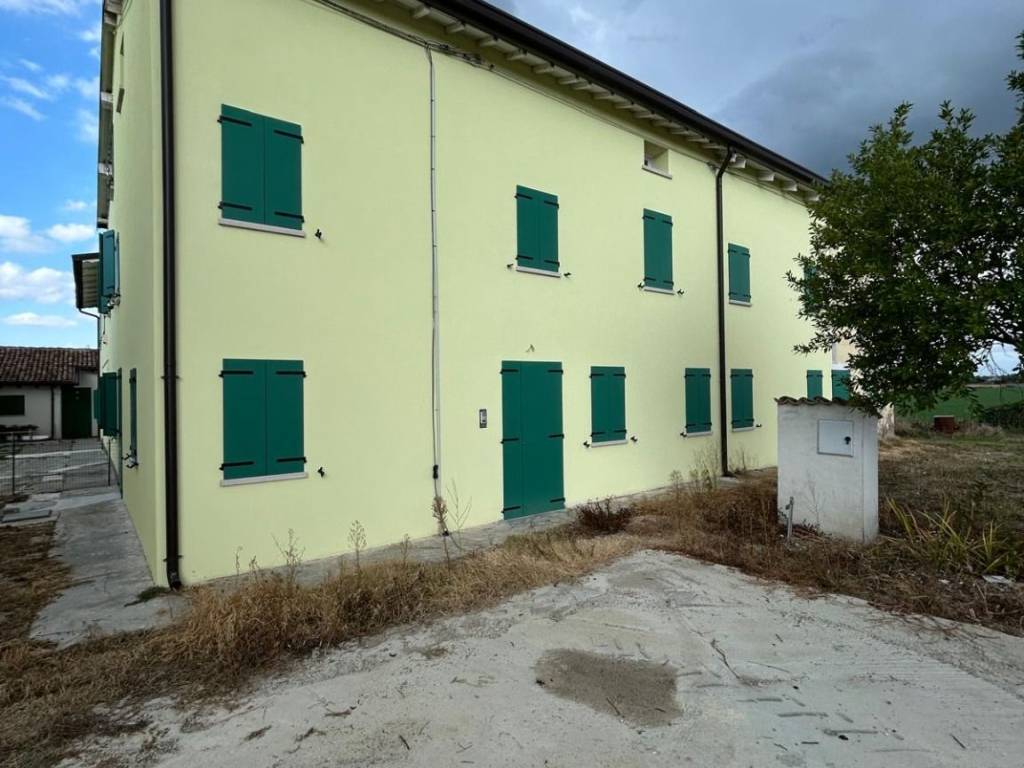 casa indipendente in vendita a San Felice sul Panaro in zona Dogaro