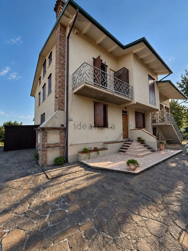 casa indipendente in vendita a San Felice sul Panaro