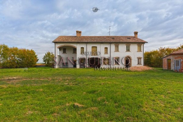 casa indipendente in vendita a San Felice sul Panaro in zona Pavignane