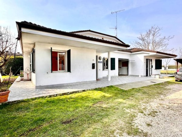 casa indipendente in vendita a San Possidonio